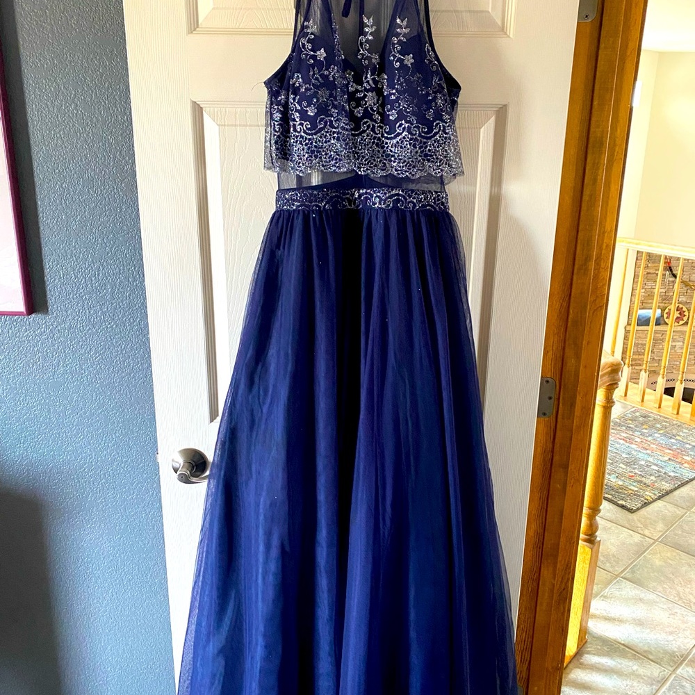 Blue prom dress